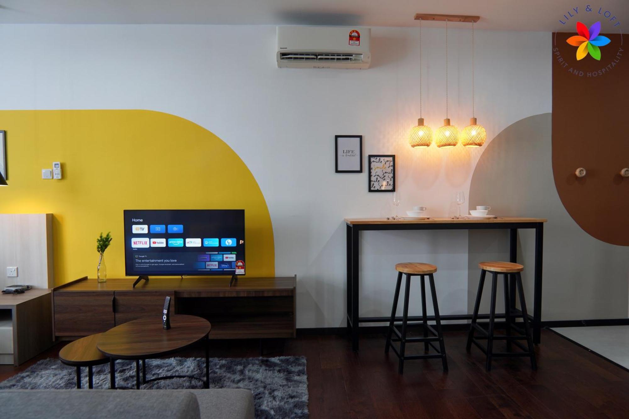 Lily And Loft - Queensville @ Kuala Lumpur - Netflix Exteriör bild